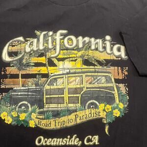 Oceanside California Men 2XL‎ Road Trip To Paradise Beach Surfing Station Wagon